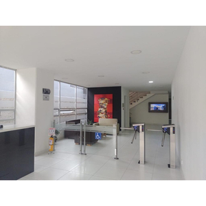 Oficina En Arriendo En Bogotá Cedritos-usaquén. Cod 102243