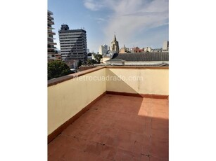 Apartamento en Arriendo, Granada