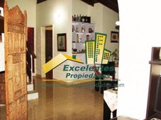 Se vende Excelente Casa en La Castellana (3lc797)