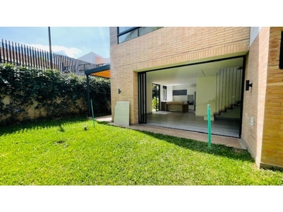 Piso de alto standing en venta en Envigado, Departamento de Antioquia