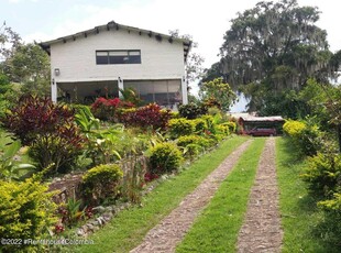 Casa en Venta en Vereda Cucharal, Municipio Fusagasuga, Cundinamarca