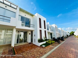 Casa en Venta en Vereda La Mesa, Municipio La Mesa, Cundinamarca