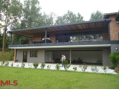 Casa en Rionegro, Sector Gualanday, 239044