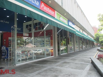 Local Comercial en Medellín, Bomboná Nº 1, 216805