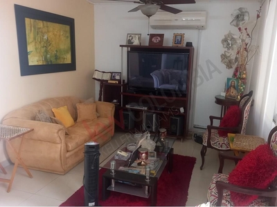 Venta de oportunidad de casa dúplex en conjunto residencial en el barrio Altos de Ríomar en la ciudad de Barranquilla