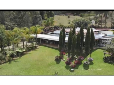 Casa de campo de alto standing de 8 dormitorios en venta Retiro, Departamento de Antioquia