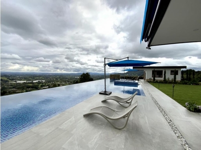 Casa de campo de alto standing de 3200 m2 en venta Rionegro, Departamento de Antioquia