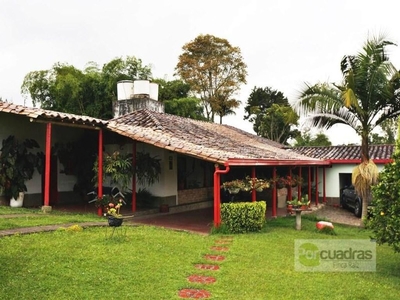 Exclusiva Villa / Chalet de 799 m2 en venta en Rionegro, Departamento de Antioquia