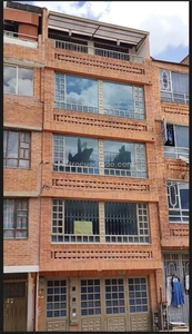 Edificio de Apartamentos en Venta, UNIR II