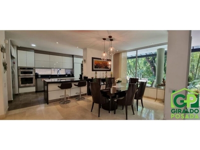 Vivienda de lujo de 298 m2 en venta Envigado, Departamento de Antioquia