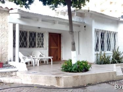 Se Vende Casa en La Playa de Rodedero, Santa Marta