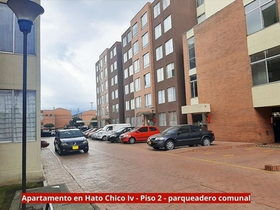 Apartamento en venta Carrera 136a #151b-52, Bogotá, Colombia