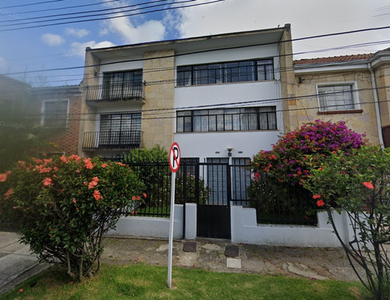 Casa En Arriendo En Bogotá Chapinero Central. Cod 106651