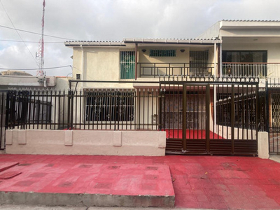 Casa En Venta En Barranquilla Los Nogales. Cod 104709
