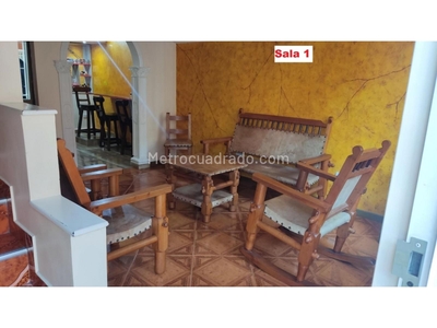 Casa en Venta, Gratamira