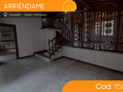 Casa-local En Arriendo En Medellín Belén Alameda. Cod 15970
