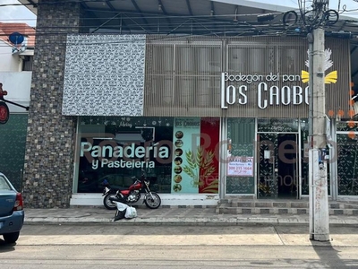 Local comercial en arriendo en Libertadores