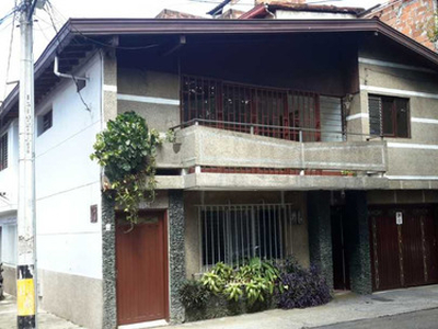 Venta Casa Esquinera, San Joaquín, Medellín, Antioquia.