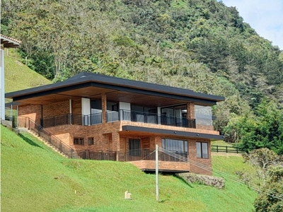Vivienda de lujo de 660 m2 en venta Rionegro, Colombia