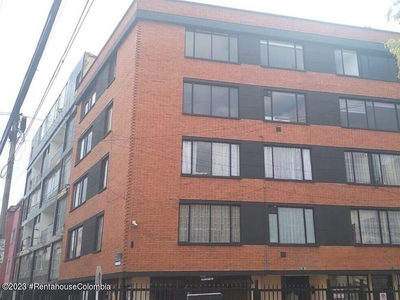 Apartamento (Duplex) en Venta en San Luis, Teusaquillo, Bogota D.C.