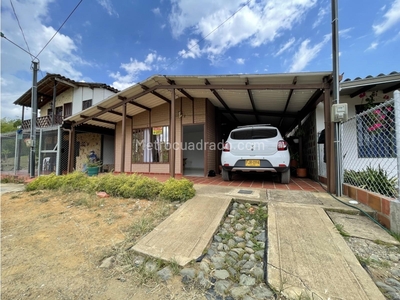 Casa en Venta, Km 30