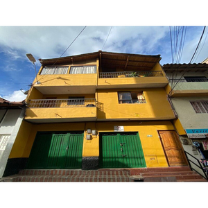 Casa Comercial En Arriendo Ubicada En Rionegro Sector Centro (30118).