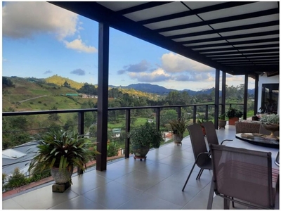 Casa de campo de alto standing de 10800 m2 en venta Retiro, Departamento de Antioquia