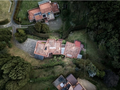 Casa de campo de alto standing de 1106 m2 en venta Envigado, Colombia