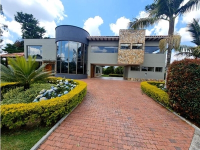 Casa de campo de alto standing de 1790 m2 en venta Rionegro, Departamento de Antioquia