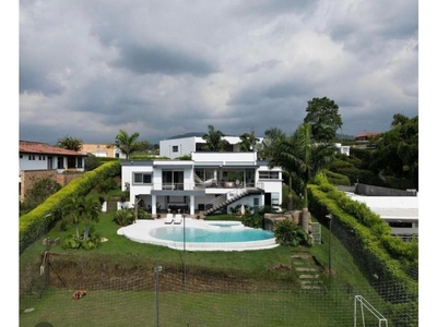 Casa de campo de alto standing de 1800 m2 en venta Pereira, Departamento de Risaralda
