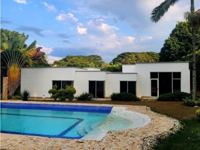 Casa de campo de alto standing de 2223 m2 en venta Pereira, Departamento de Risaralda