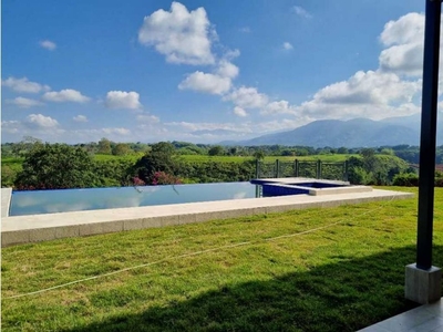 Casa de campo de alto standing de 2700 m2 en venta Calarcá, Quindío Department