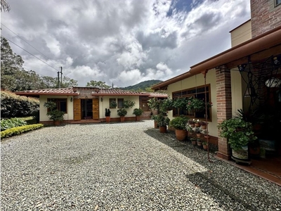 Exclusiva casa de campo en venta Sabaneta, La Estrella, Departamento de Antioquia