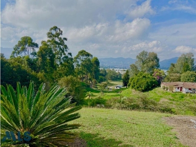 Casa de campo de alto standing de 5 dormitorios en venta La Ceja, Colombia