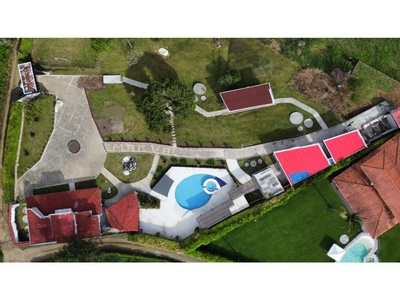 Casa de campo de alto standing de 9 dormitorios en venta Pereira, Departamento de Risaralda