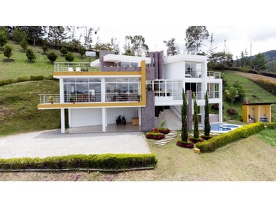 Cortijo de alto standing de 10000 m2 en venta El Peñol, Colombia