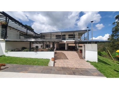 Cortijo de alto standing de 40240 m2 en venta Guarne, Colombia