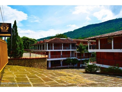 Edificio de lujo en venta San Gil, Colombia