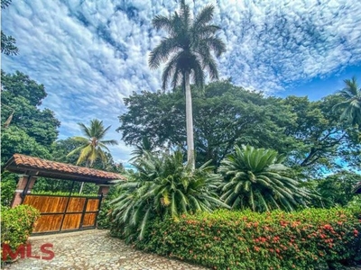Exclusiva casa de campo en venta Sopetrán, Colombia