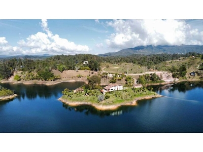 Exclusivo hotel en venta Guatapé, Colombia