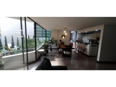 Piso exclusivo de 195 m2 en alquiler en Medellín, Colombia
