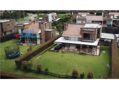 Vivienda de alto standing de 720 m2 en venta Cota, Colombia