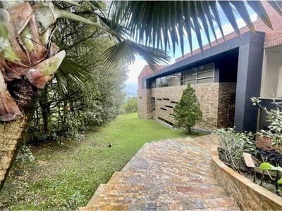 Vivienda de lujo de 2200 m2 en venta Envigado, Departamento de Antioquia