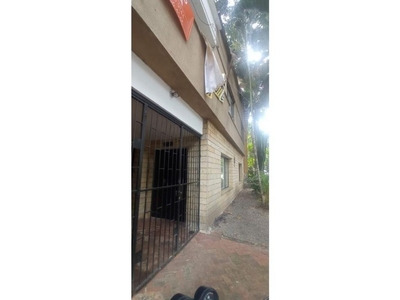 Vivienda de lujo de 350 m2 en alquiler Medellín, Departamento de Antioquia