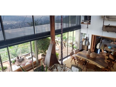Vivienda de lujo de 5153 m2 en venta Envigado, Colombia