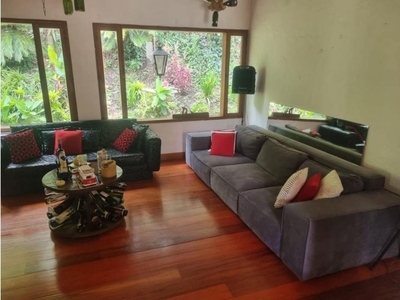 Vivienda exclusiva de 850 m2 en alquiler Envigado, Colombia