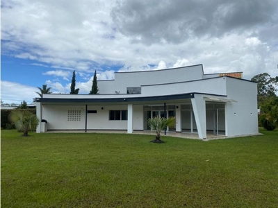 Vivienda exclusiva de 2500 m2 en venta Rionegro, Colombia