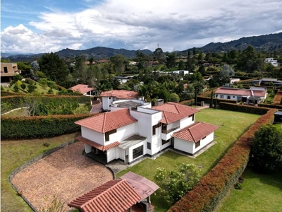 Vivienda exclusiva de 2795 m2 en venta Rionegro, Colombia