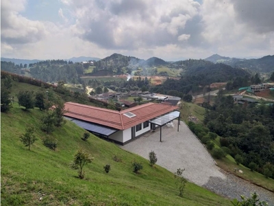 Vivienda exclusiva de 5000 m2 en venta Envigado, Colombia