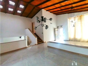 Vivienda de alto standing de 366 m2 en venta Armenia, Colombia